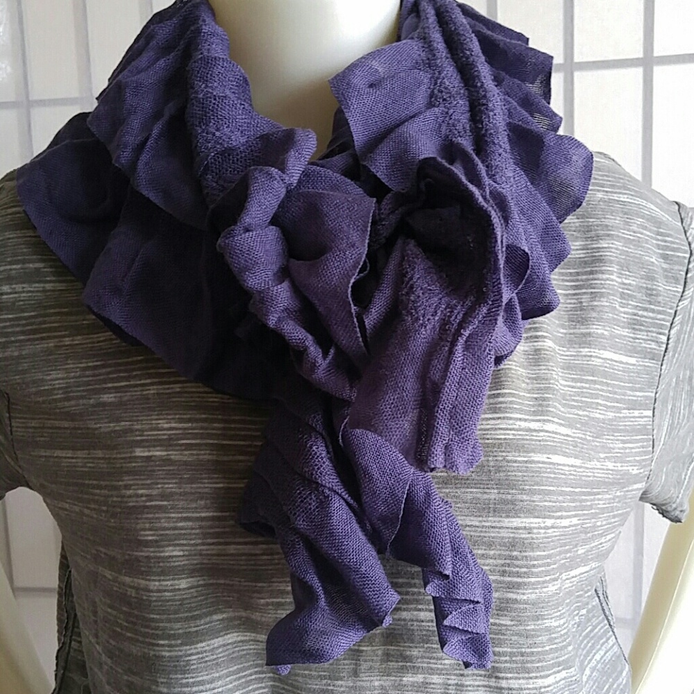 Scarf - Picture 3 of 6